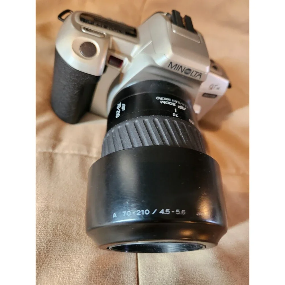 Minolta Maxxum QTsi 35mm Film SLR Camera WORKING + AF 70-210mm Lens & Batteries